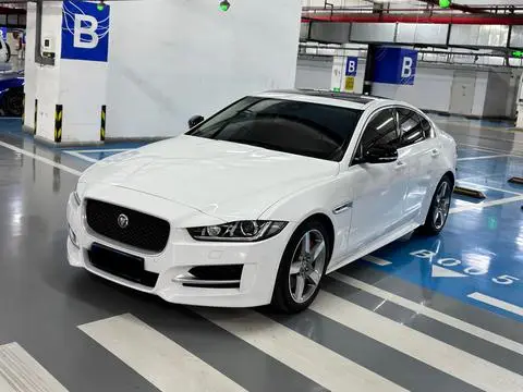 Jaguar XE 2017