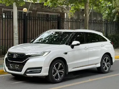 Honda UR-V 2017 — фото 1