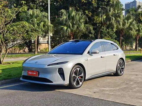 NIO ET5T 2024