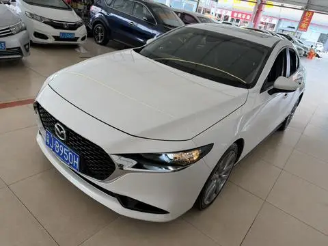 Mazda 3 昂克赛拉 2021 — фото 1