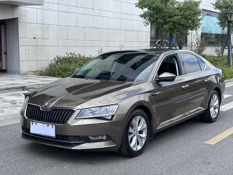 Skoda Superb 2019