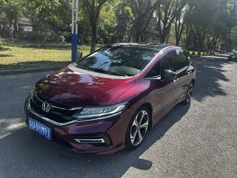 Honda Jade 2017