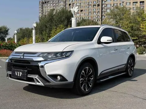Mitsubishi 欧蓝德 2019