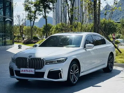 BMW 7 Series 2021