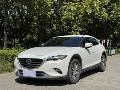 Mazda CX-4 2018 — фото 1