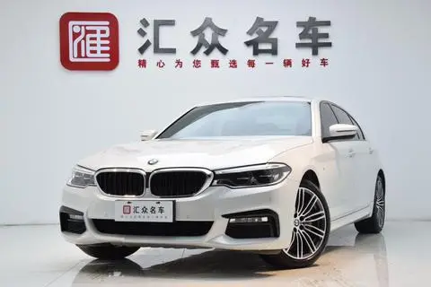 BMW 5 Series 2018 — фото 1