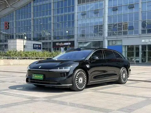Stelato S9T 2025