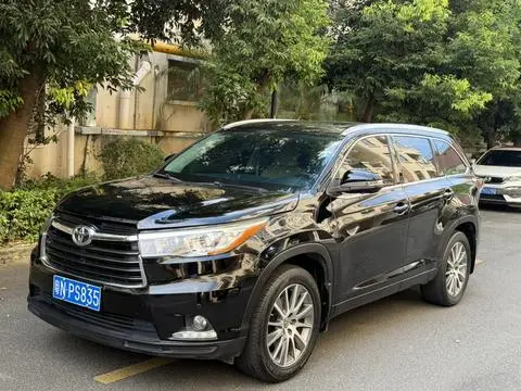 Toyota Highlander 2015