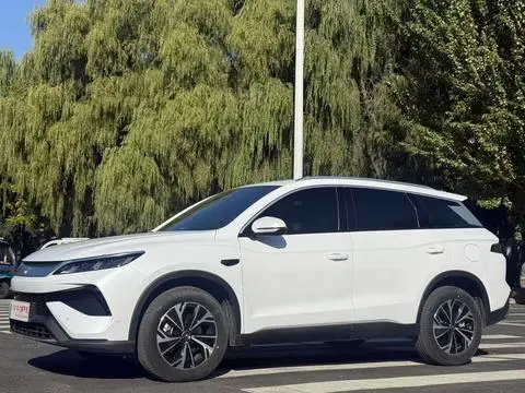 BYD 宋Pro DM 2025