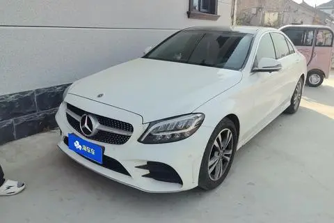 Mercedes-Benz C-Class 2021