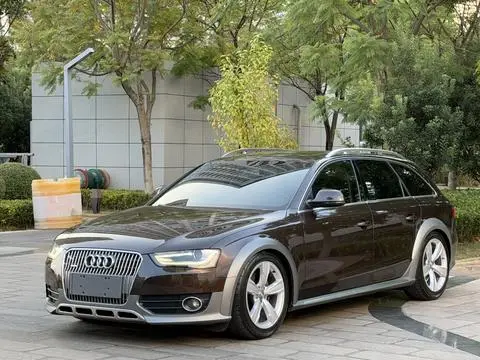 Audi A4 2014