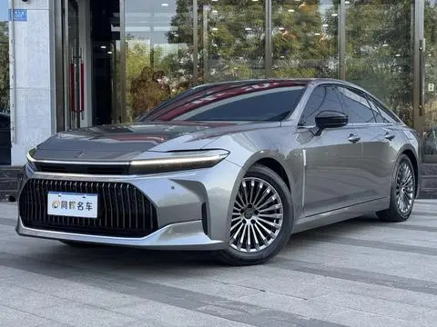Toyota Crown 2024