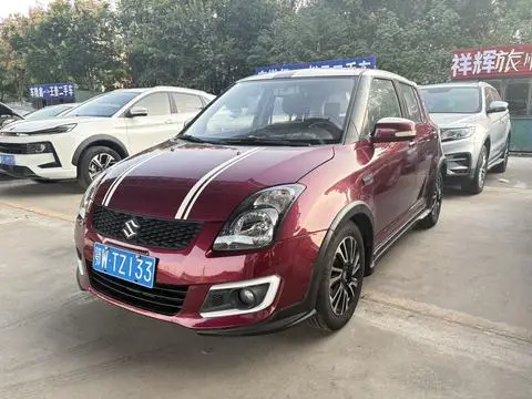 Suzuki 雨燕 2014