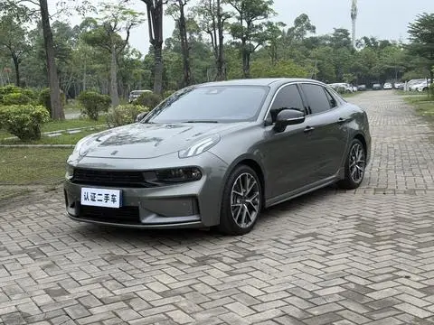Lynk & Co 03 2022