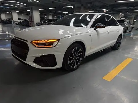 Audi A4L 2023