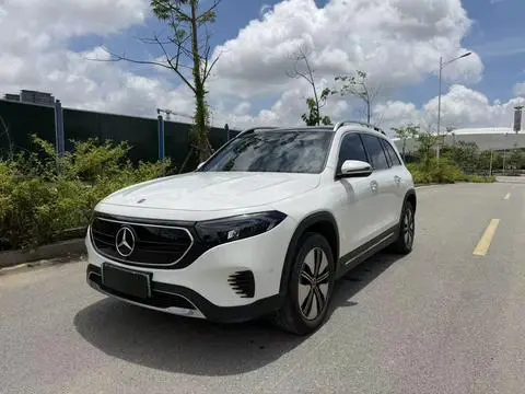 Mercedes-Benz EQB 2022