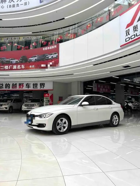 BMW 3 Series 2015 — фото 1
