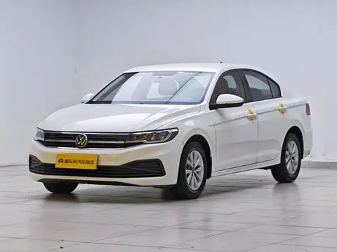 Volkswagen Bora 2021
