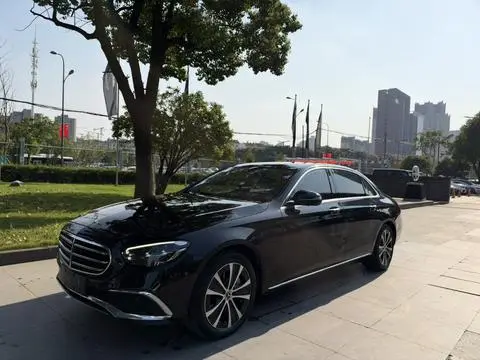 Mercedes-Benz E-Class PHEV 2023