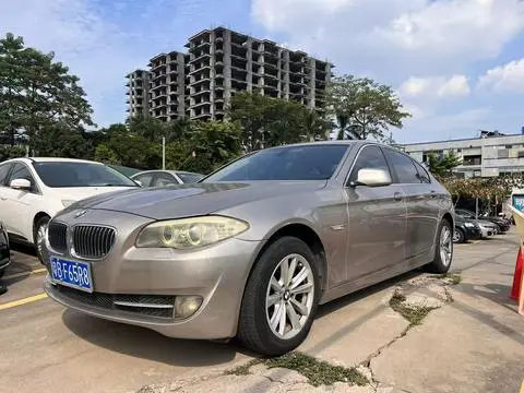 BMW 5 Series 2013 — фото 1