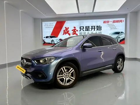 Mercedes-Benz GLA 2020