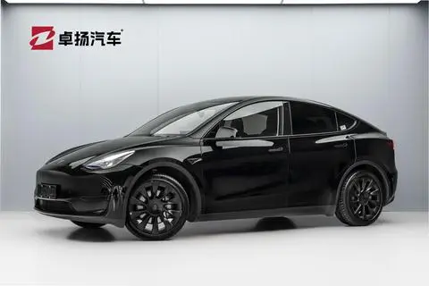 Tesla Model Y 2022 — фото 1