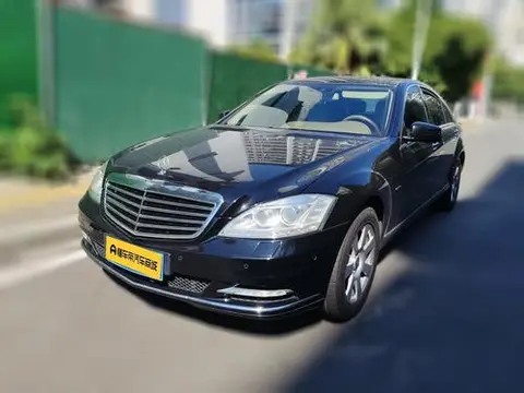 Mercedes-Benz S-Class 2012