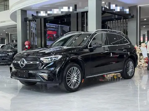 Mercedes-Benz GLC 2023