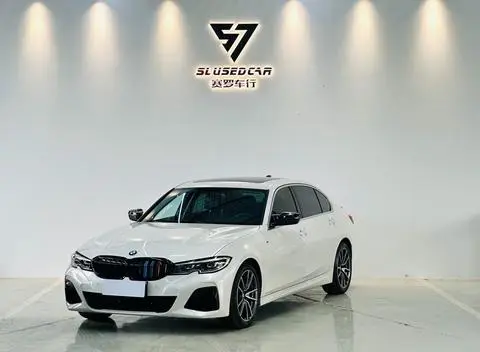 BMW 3 Series 2020 — фото 1