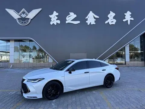 Toyota 亚洲龙 2022