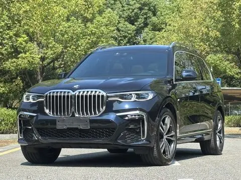 BMW X7 2021
