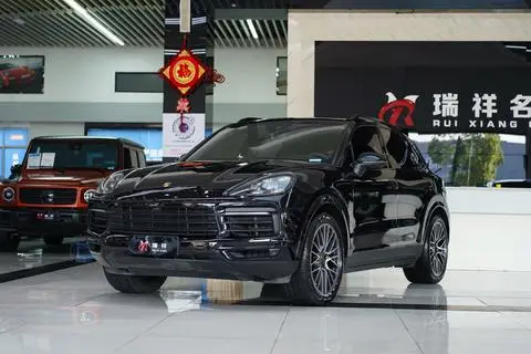 Porsche Cayenne 2019 — фото 1