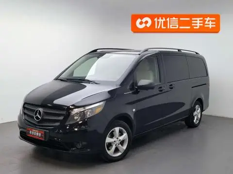 Mercedes-Benz 威霆 2016