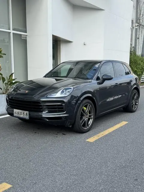 Porsche Cayenne 2019