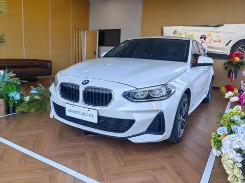 BMW 1 Series 2021