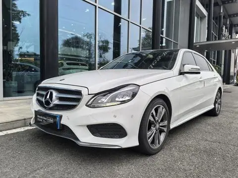 Mercedes-Benz E-Class 2015