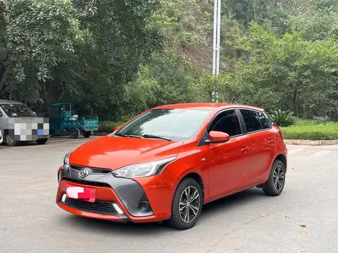 Toyota YARIS L 2016