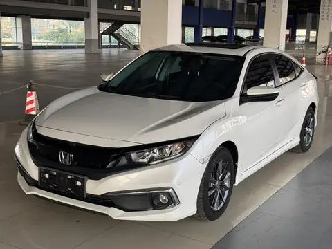 Honda Civic 2019 — фото 1