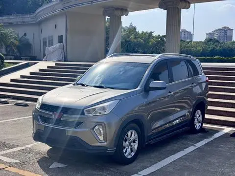 Wuling Hongguang S3 2018