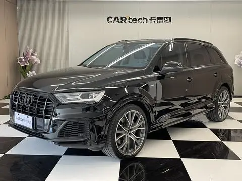 Audi Q7 2022
