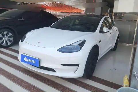 Tesla Model 3 2022 — фото 1