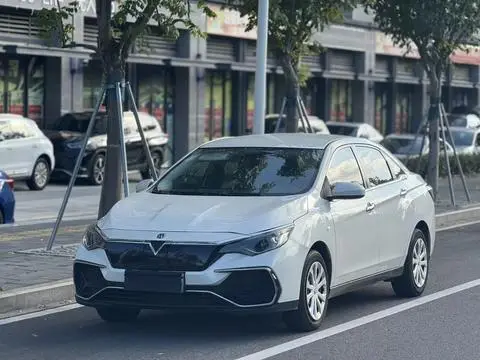 Venucia D60 EV 2022