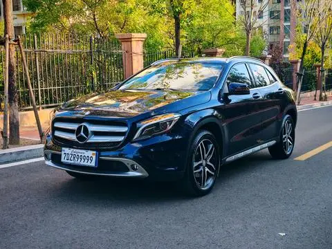 Mercedes-Benz GLA 2016 — фото 1