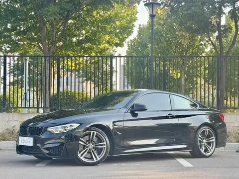 BMW M4 2017