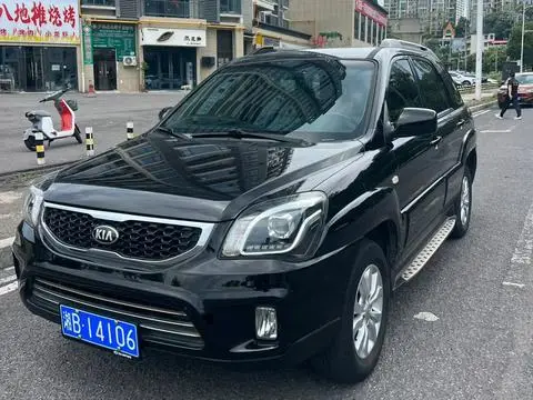Kia 狮跑 2013