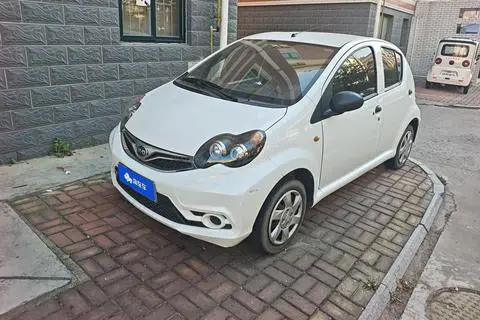 BYD F0 2015
