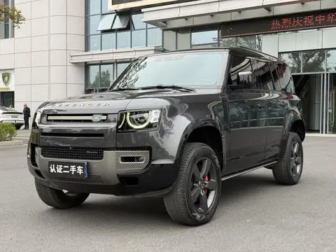 Land Rover 卫士 2023