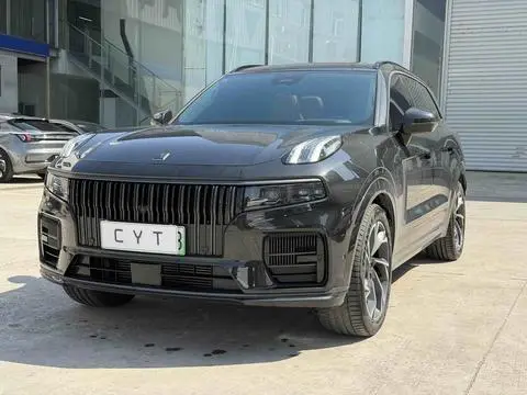 Lynk & Co 09 EM-P 2021