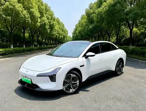 XPeng 小鹏MONA M03 2024
