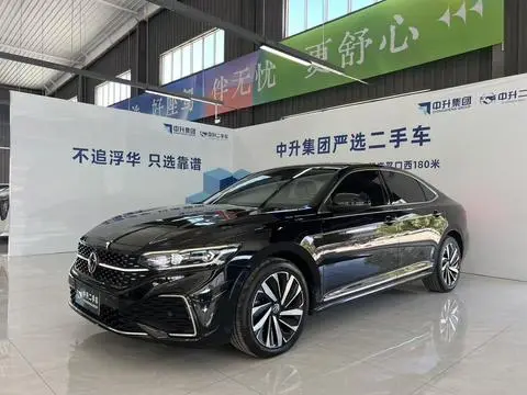 Volkswagen Passat 2022